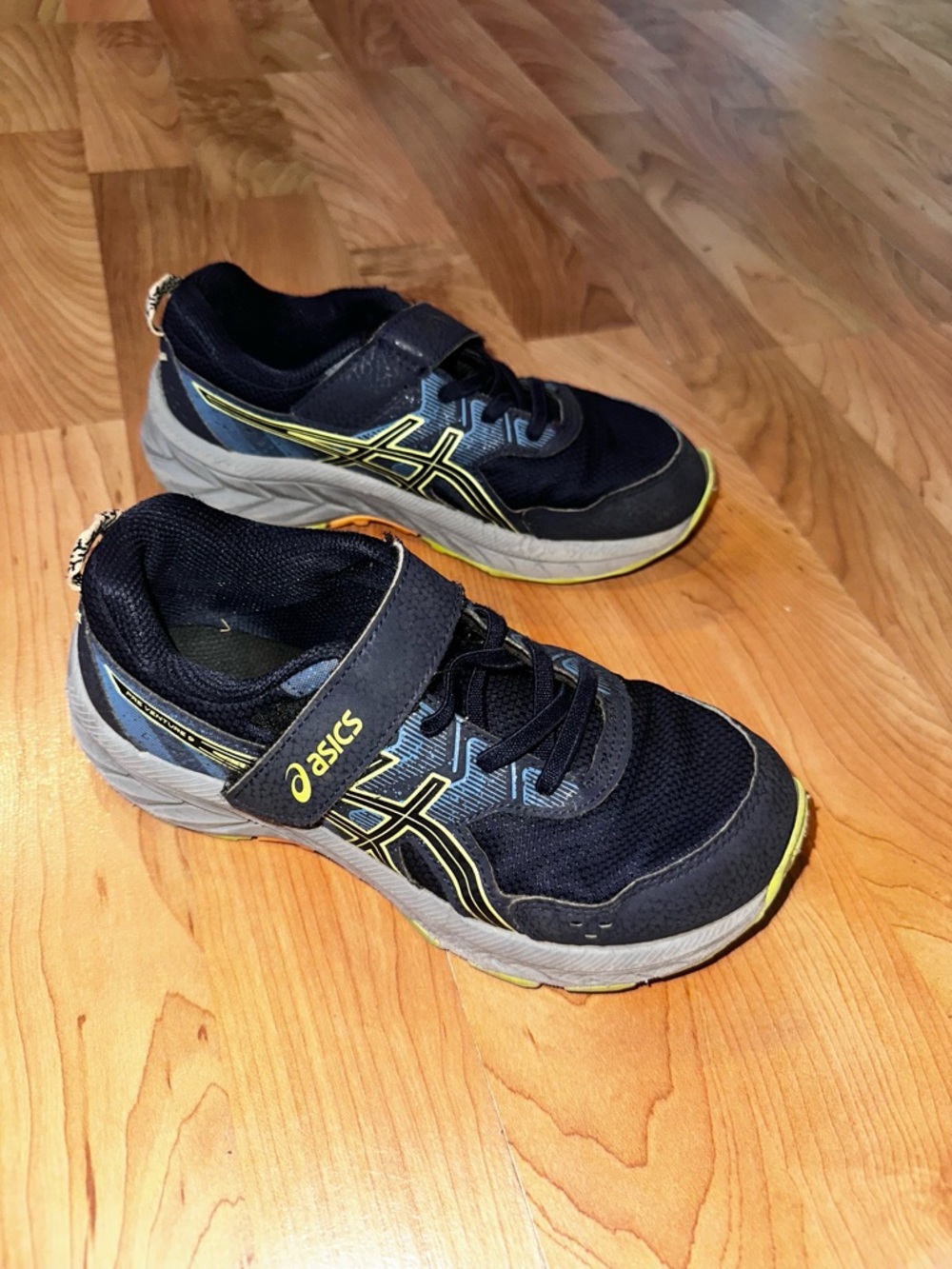 Asics Kids Navy and Yellow Velcro Sneakers